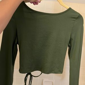 Green Long Sleeve Backless Crop Top